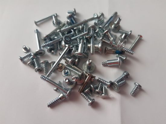 Picture of 50g OF ASSORTED APPLE IMAC SCREWS ( 2006 - 2011 )