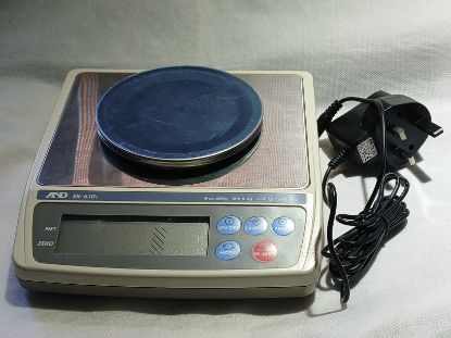 Picture of A&D EK-I PORTABLE BALANCE EK-610I (600G X 0.1G) CERTIFIED T6969 - SEAL INTACT
