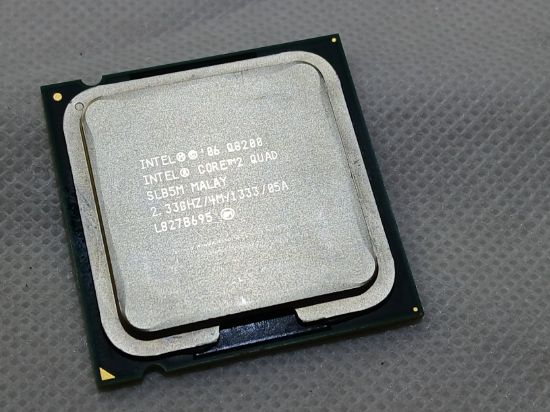 Picture of ✔️ INTEL CORE 2 QUAD Q8200 @ 2.33GHz LGA775 SLB5M SLG9S - UK SELLER 