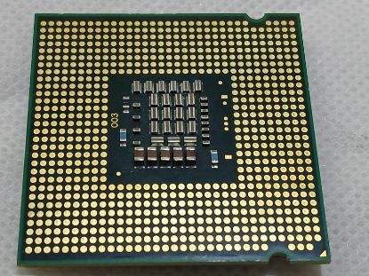 Picture of ✔️ INTEL CORE 2 DUO E8500 @ 3.16GHz LGA775 SLAPK SLB9K - UK SELLER