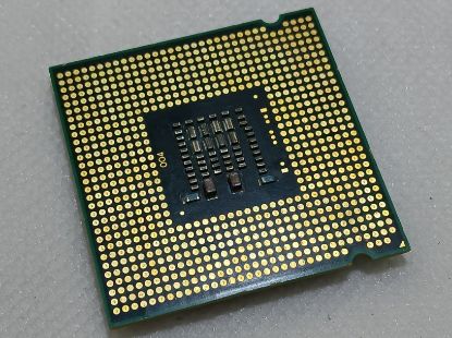 Picture of ✔️ INTEL CORE 2 DUO E7400 @ 2.80GHz LGA775 SLGQ8 SLGW3 - UK SELLER 