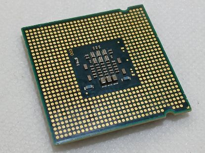 Picture of ✔️ INTEL CORE 2 DUO E4600 @ 2.40GHz LGA775 SLA94 - UK SELLER 