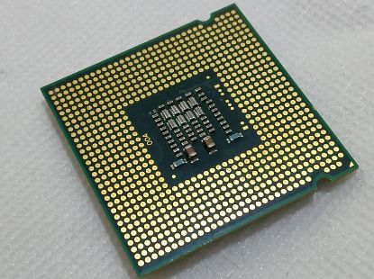 Picture of ✔️ INTEL CELERON DUAL CORE E3300 @ 2.50GHz LGA775 SLGU4 - UK SELLER