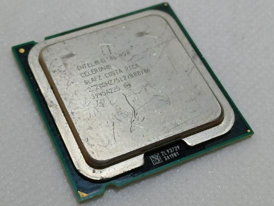 Picture of ✔️ INTEL CELERON 450 @ 2.20GHz LGA775 SLAFZ - UK SELLER