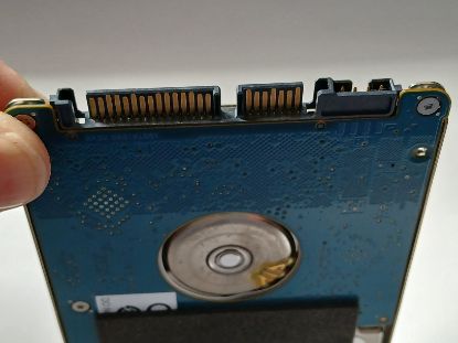 Picture of SEAGATE ST500LX012 500GB Ultra Mobile SSHD 8GB NAND Flash 5mm 2.5" SATA HDD