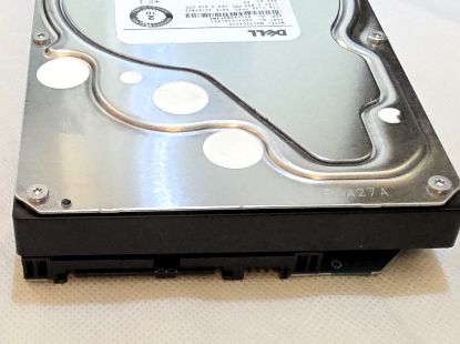 Picture of 2TB SAS 3.5" 3.5 INCH TOSHIBA MG03SCA200 HARD DRIVE HDD WORKING NO BADS 