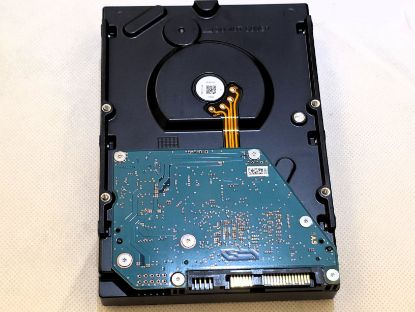 Picture of 2TB SAS 3.5" 3.5 INCH TOSHIBA MG03SCA200 HARD DRIVE HDD WORKING NO BADS 