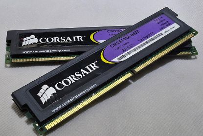 Picture of DDR2 2x1GB Corsair CM2X1024-6400 DDR2-800 PC2-6400 2GB Memory Kit