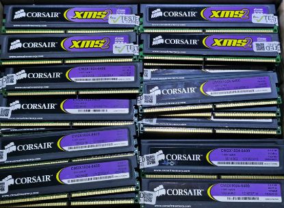 Picture of DDR2 2x1GB Corsair CM2X1024-6400 DDR2-800 PC2-6400 2GB Memory Kit