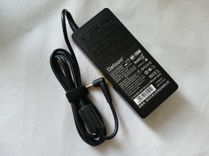 Picture of 19.5V 6.15A 120W 5.5mm x 2.5mm DELIPPO CHARGER NOS