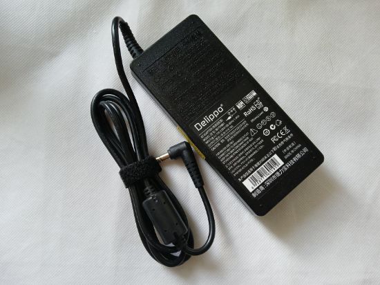 Picture of 19.5V 6.15A 120W 5.5mm x 2.5mm DELIPPO CHARGER NOS