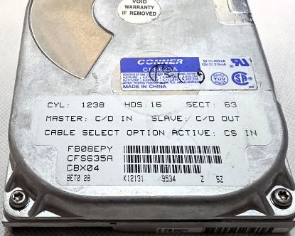 Picture of VERIFIED CONNER PERIPHERALS CFS635A 635MB RETRO ATA IDE 3.5" HARD DRIVE UK