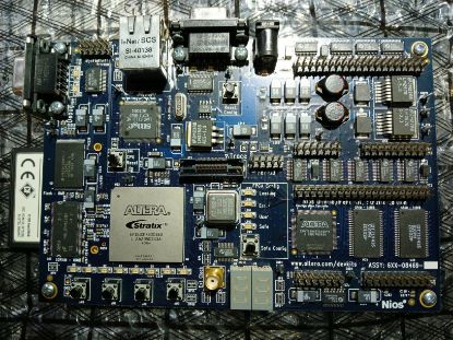 Picture of Altera Nios Development Kit Stratix Edition FPGA Board + Manuals Cables Software