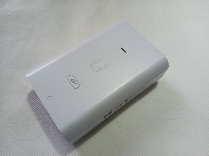 Picture of UBIQUITI GP-H480-050G 48V 0.5A GIGABIT POE INJECTOR