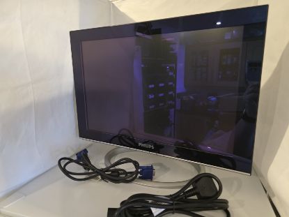 Picture of RETRO PHILIPS PHP-X19 FLATPANEL 16:10 1440x900 PROTECTIVE GLASS VGA D-SUB BOXED