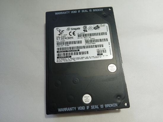 Picture of SCSI 50PIN 2.1GB 3.5" SEAGATE ST32430N 3.5 INCH HARD DRIVE HDD