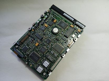 Picture of SCSI 50PIN 2.1GB 3.5" SEAGATE ST32430N 3.5 INCH HARD DRIVE HDD