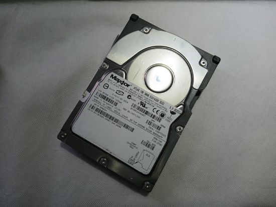 Picture of SCSI 80PIN 36GB 3.5" Maxtor ATLAS 15K ATLAS15K36SCA 3.5 INCH HARD DRIVE HDD
