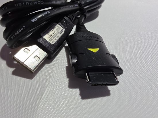 Picture of SAMSUNG PCB113BDE DATA LINK CABLE USB FOR SAMSUNG MOBILE PHONE